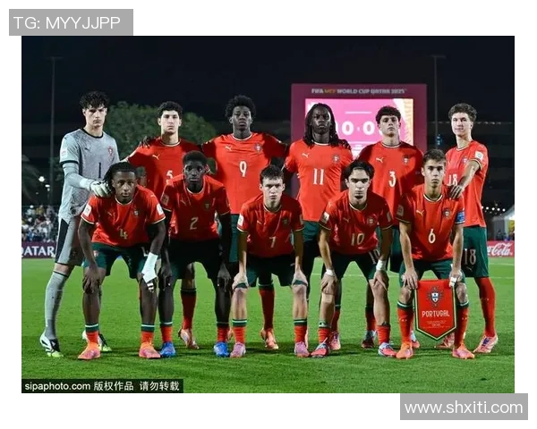 西甲激战巴黎圣日耳曼大胜波尔图点球大战引发全场狂欢点评